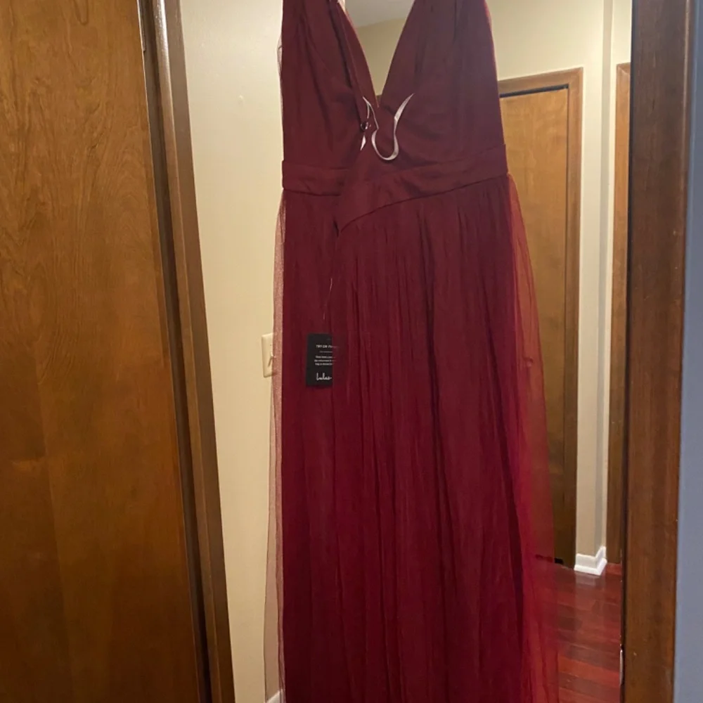 Lulu’s Rare Beauty Dress - Picture 4 of 8